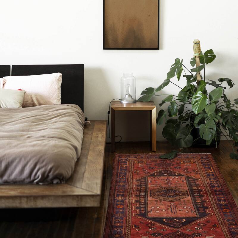 ECARPETGALLERY Hand-knotted Andelz Red Wool Rug - 4'3 x 7'3