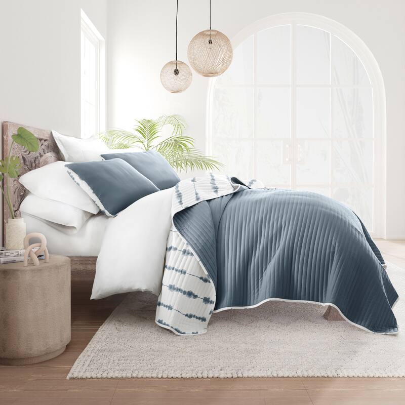 Becky Cameron All Season 3pc Shibori Reversible Quilt Set with Shams