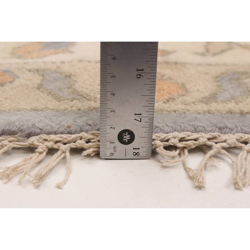 ECARPETGALLERY Hand-knotted Royal Oushak Grey Wool Rug - 8'10 x 8'10
