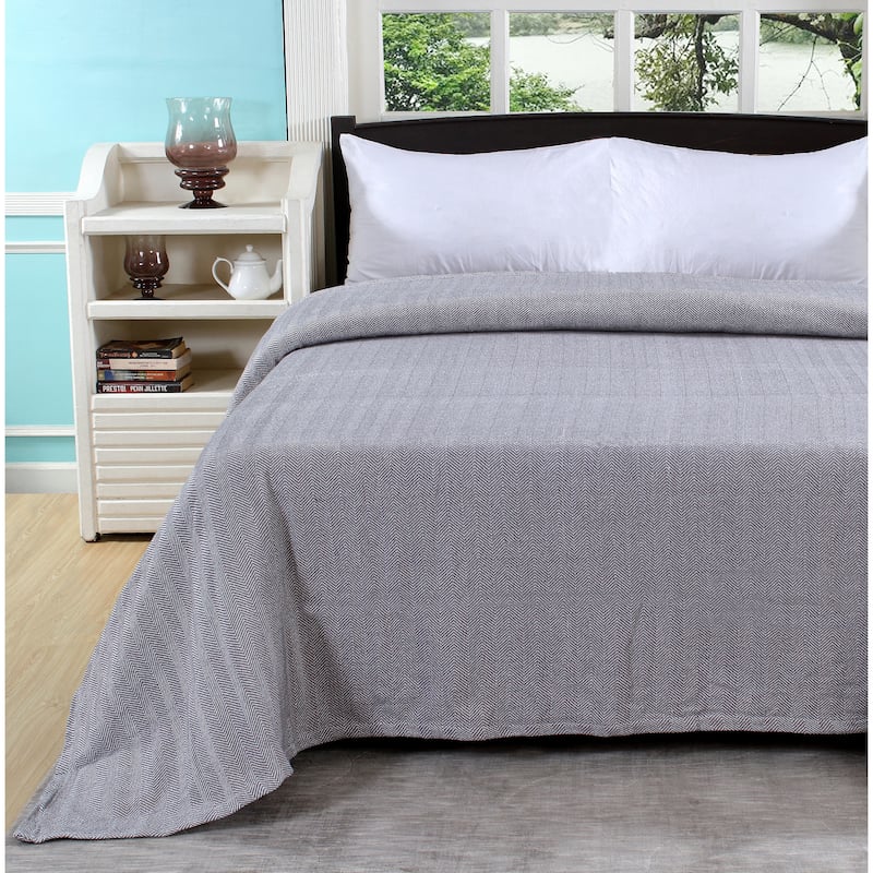 Soft and Cozy Herringbone Stripe Weave Cotton Blanket