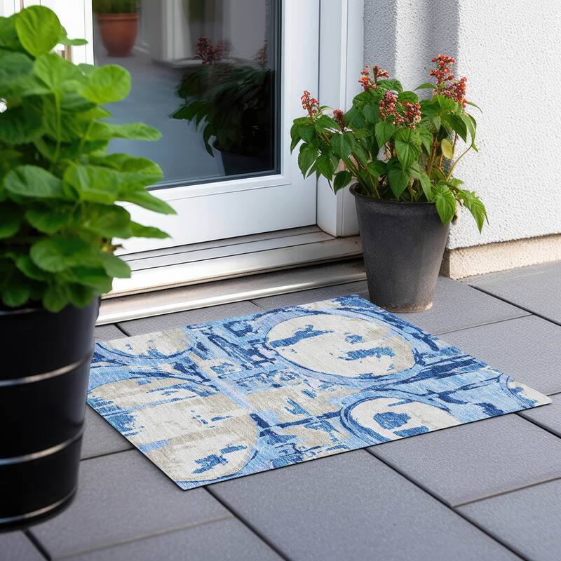Machine Washable Indoor/ Outdoor Chantille Contemporary Abstract Rug - Sky - 1'8" x 2'6"