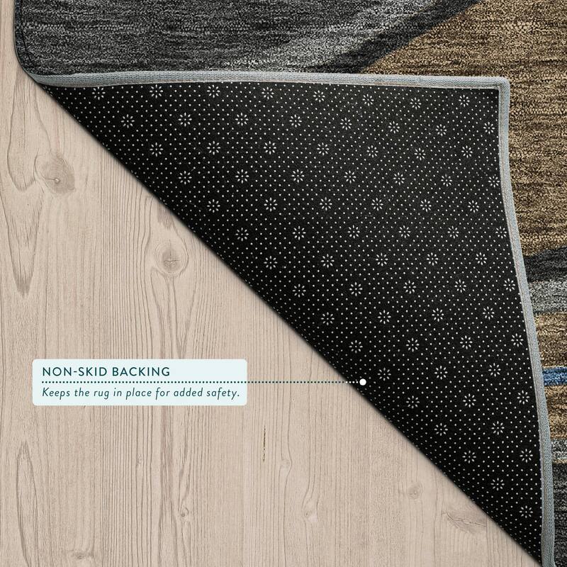 Machine Washable Indoor/ Outdoor Abstract Busey Chantille Rug