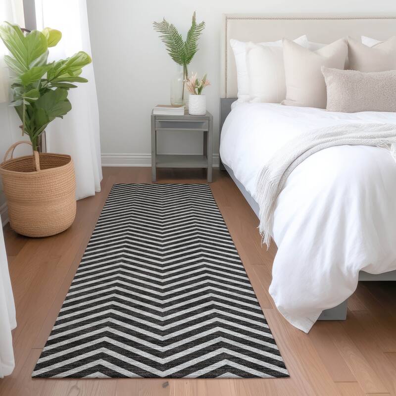 Premium Washable Super Soft Modern Chevron Mayfield Rug - Black - 2'3" x 7'6"