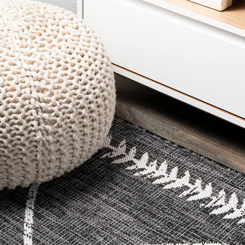 JONATHAN Y Kafel Tribal Diamond Trellis Indoor/Outdoor Area Rug