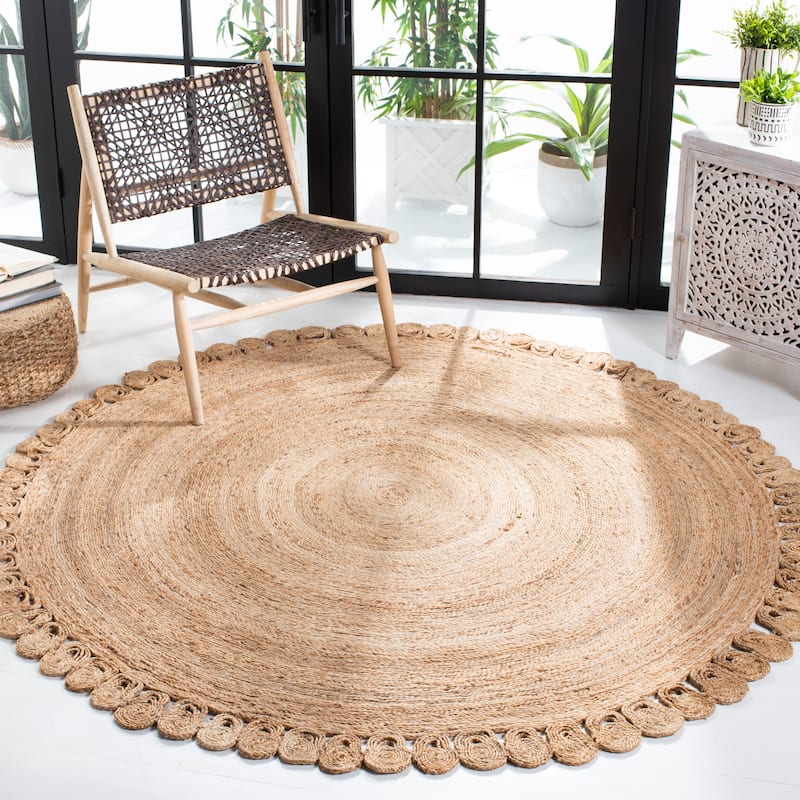SAFAVIEH Handmade Natural Fiber Lailah Farmhouse Rug - 10' Round - Natural
