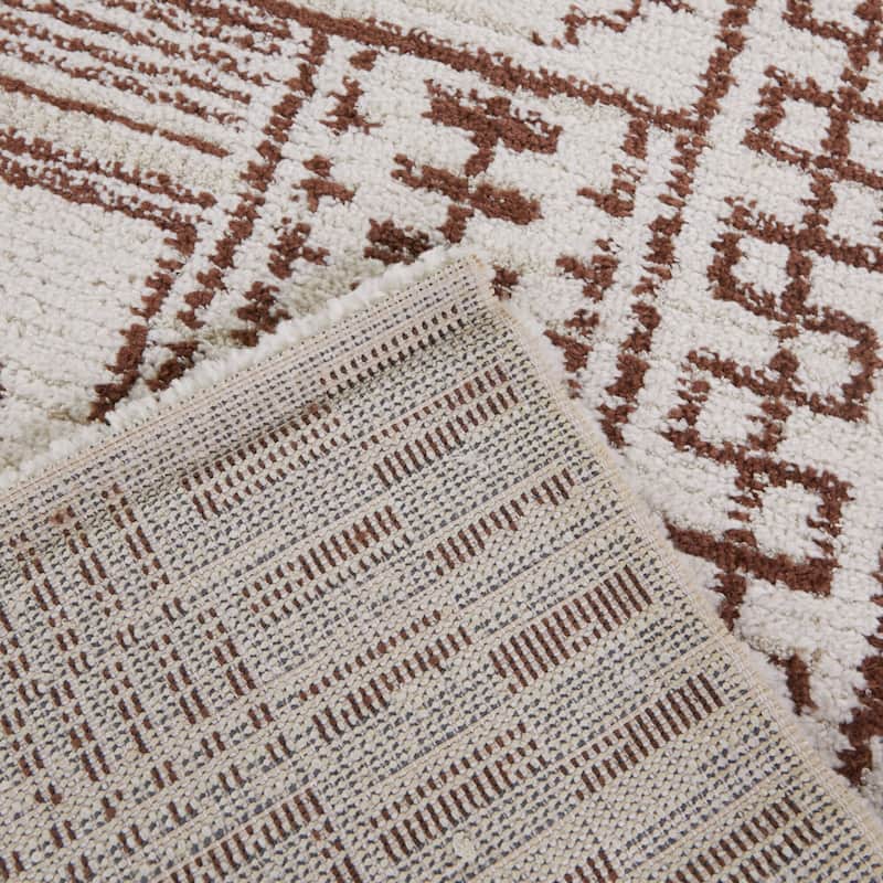 Bosch Geometric Area Rug - 5'3" x 7' - Brown