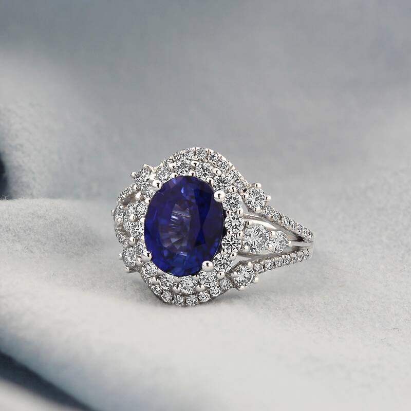Auriya 18k Gold 3 1/4ct Oval Sapphire Halo Diamond Engagement Ring 1 1/5ct TDW