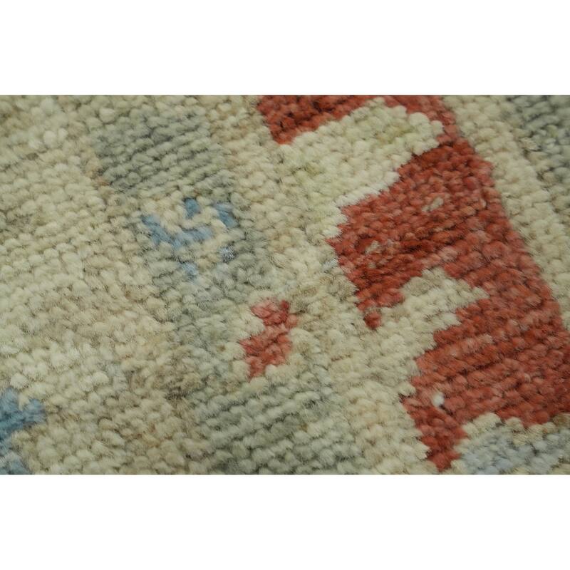 Handmade Wool Oushak Vegetable Dye Accent Rug, Medallion Geometric Carpet - 3' 0'' X 2' 0''