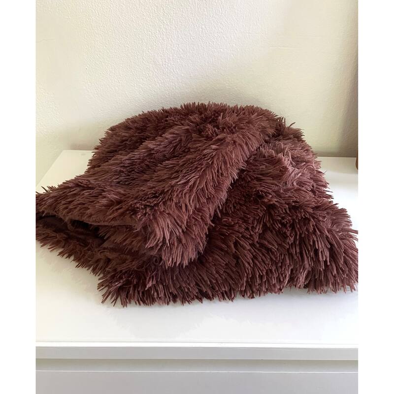 Laurel & Mayfair Blue Shaggy Faux Fur Throw, 50x60"