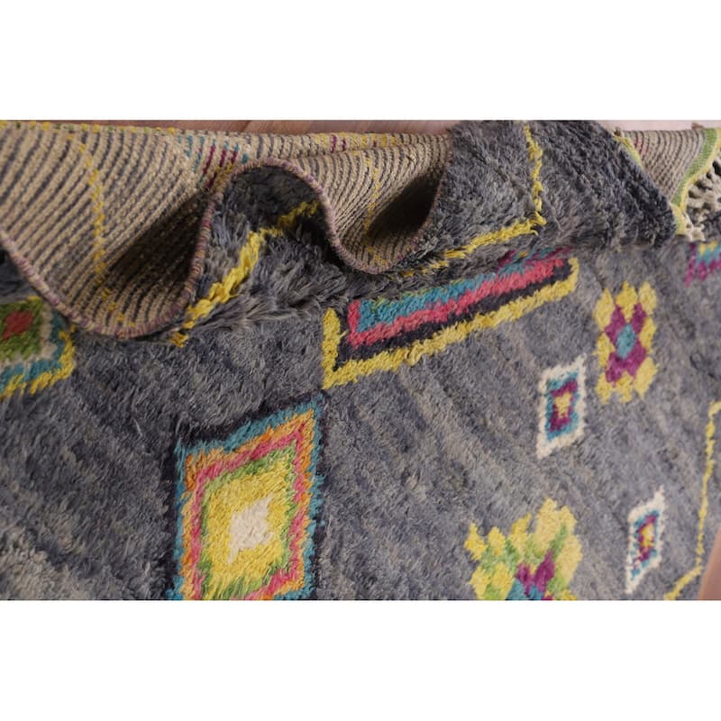Geometric / Moroccan Style Rug Hand-Knotted Wool Carpet - 6'10" x 10'10"