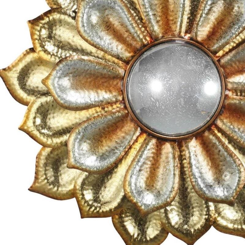 HomeRoots 36" Gold Metal Flower Framed Accent Mirror - 36' X '36' X '2