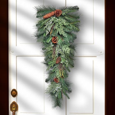 32" Juniper Berry/Pine/Cones Teardrop