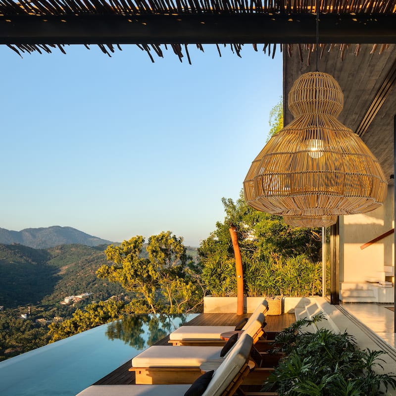 Ciel 1-Light Wicker Outdoor Pendant Light, Coastal Boho Style Scalloped- Handwoven