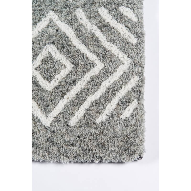 Momeni Margaux Tufted Polyester Area Rug