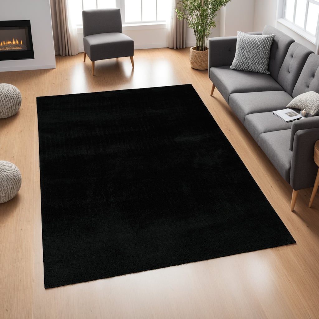 Stebin 5 x 7 Medium Area Rug, Shag Style, Abstract Design Black Polyester - 5 x 7