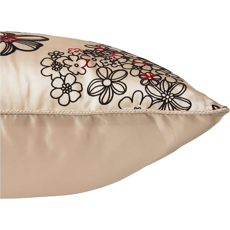Violet Linen Silky Bloom Daisy Flower Pattern, 17 Inch x 17 Inch, Square, Decorative Accent Throw Pillow