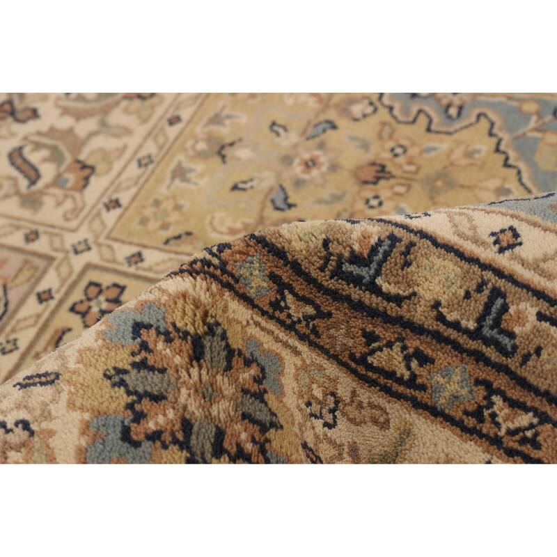 ECARPETGALLERY Hand-knotted Royal Sarough Cream Wool Rug - 5'5 x 7'10