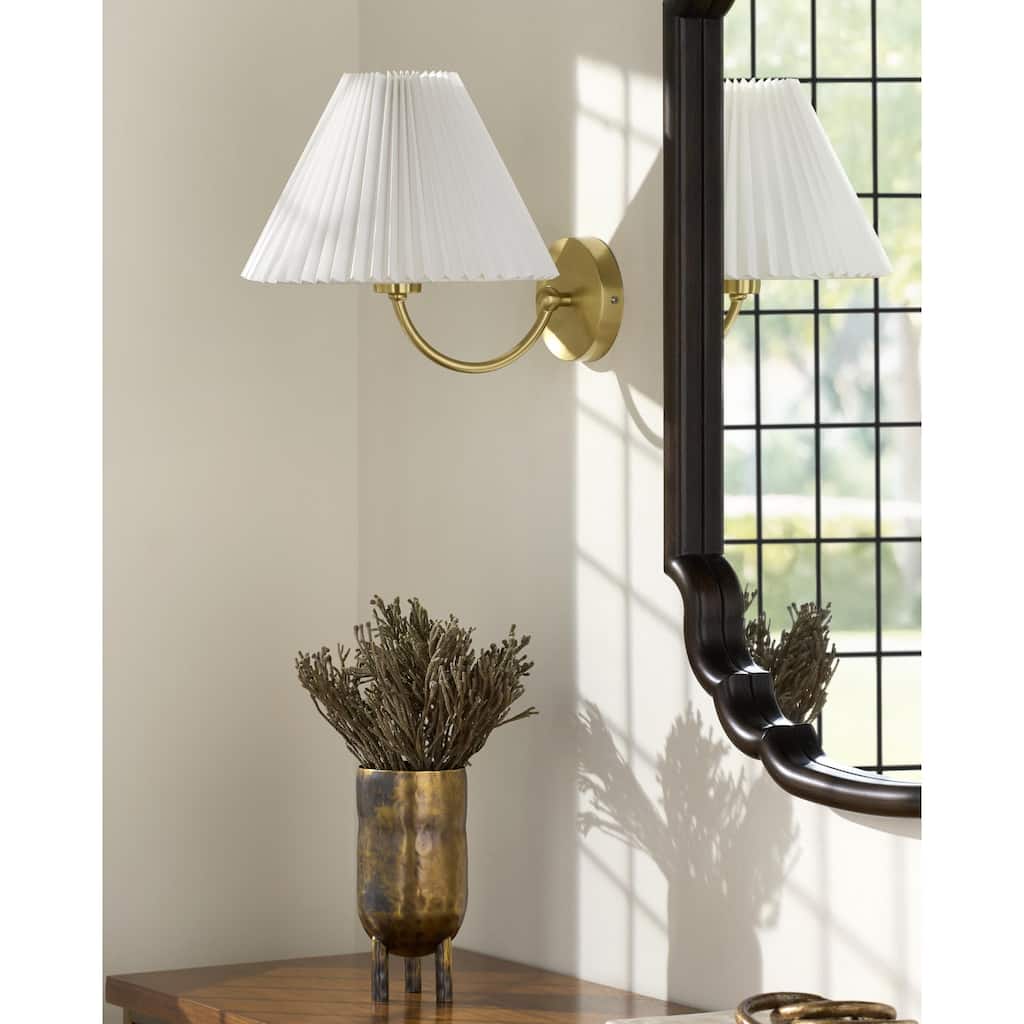 Livabliss Bellette Traditional Wall Sconce