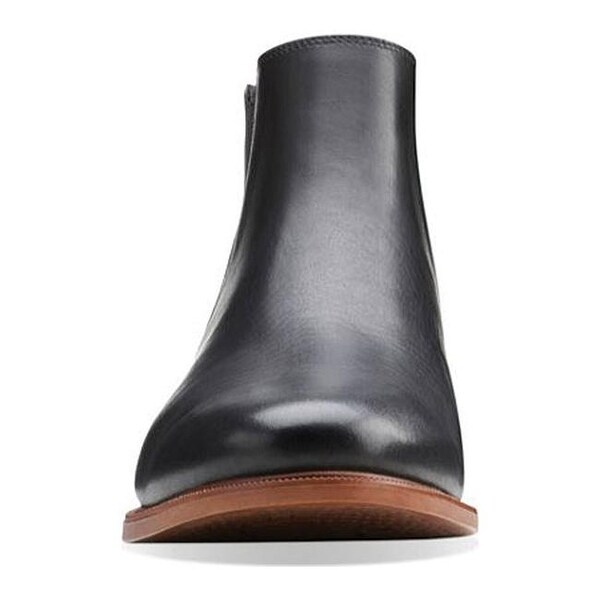 clarks taylor shine wide fit