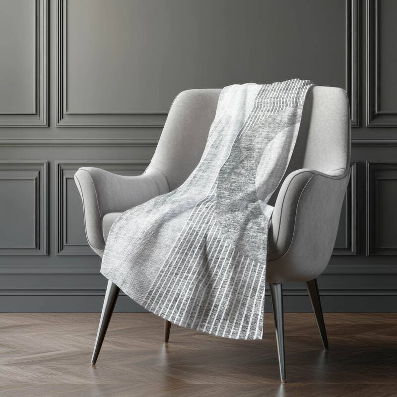 Premium Machine Washable Casual Geo Sherpa Throw Blanket