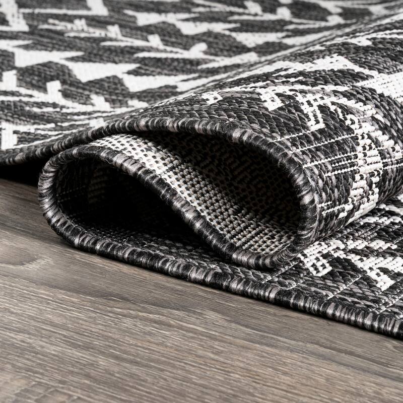 JONATHAN Y Sukie Bohemian Geometric Indoor/Outdoor Area Rug