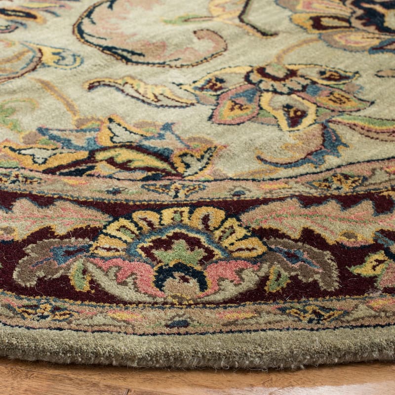 SAFAVIEH Handmade Classic Versa Traditional Oriental Wool Rug