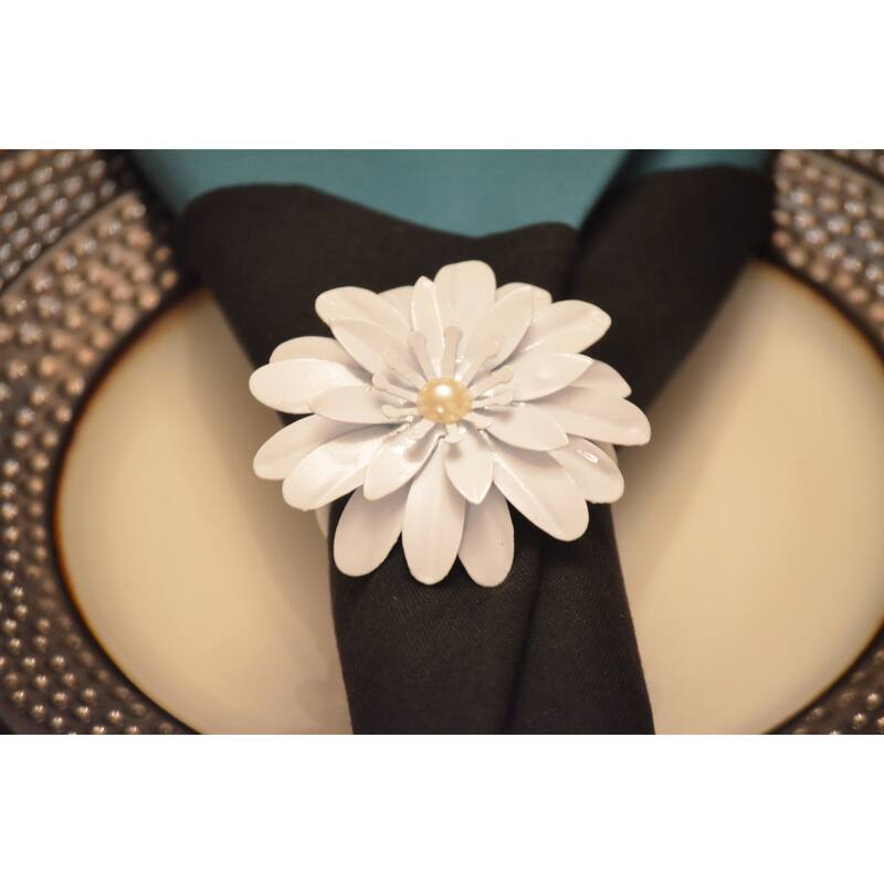 VIBHSA Flower Napkin Rings Set of 8 (White Pearl)