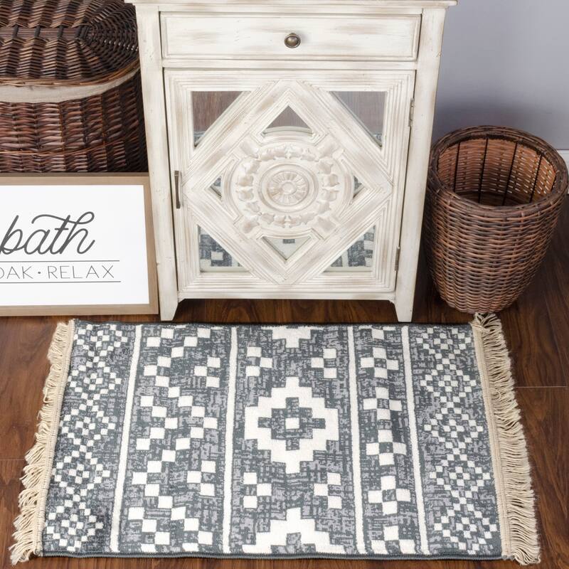 Superior Genaine Contemporary Geometric Fringe Indoor Runner or Area Rug