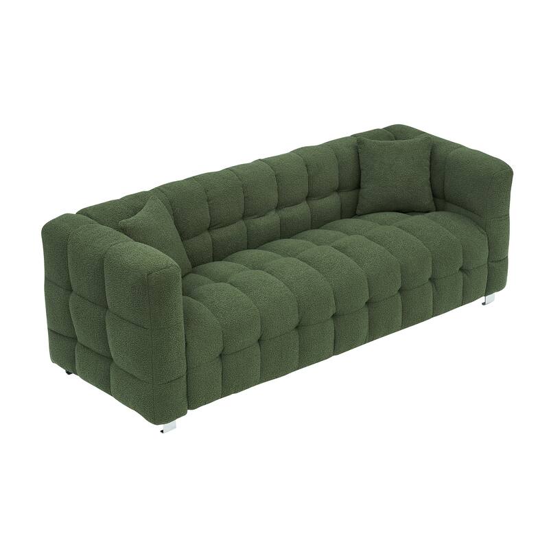 Stylish Fluffy Sofa with Plush Cushions & 2 Throw Pillows - Comfortable 3-Seater Couch