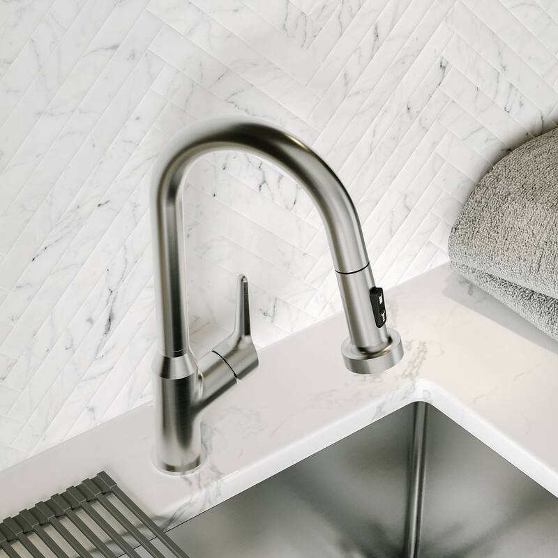 Karran Scottsdale Single Handle Pull-Down Sprayer Kitchen Faucet