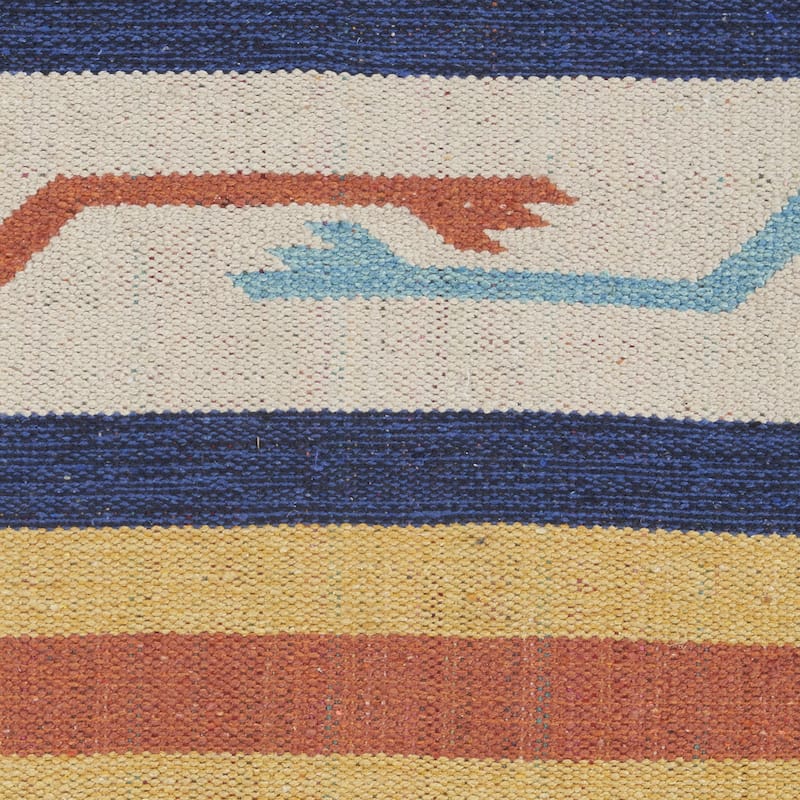 Fume Southwestern Woven Low Pile with Fringe Area Rug By HomeRoots - 90' X '27' X '0.25