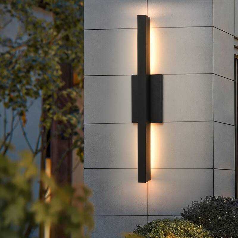 23.6" Modern Black Outdoor Wall Light - 37W 3000K Warm Light, IP54 Waterproof Linear Fixture for Patio & Porch