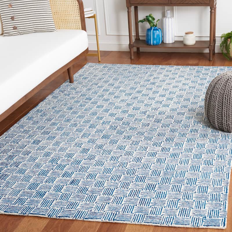 SAFAVIEH Handmade Micro-Loop Courteney Transitional Wool Rug