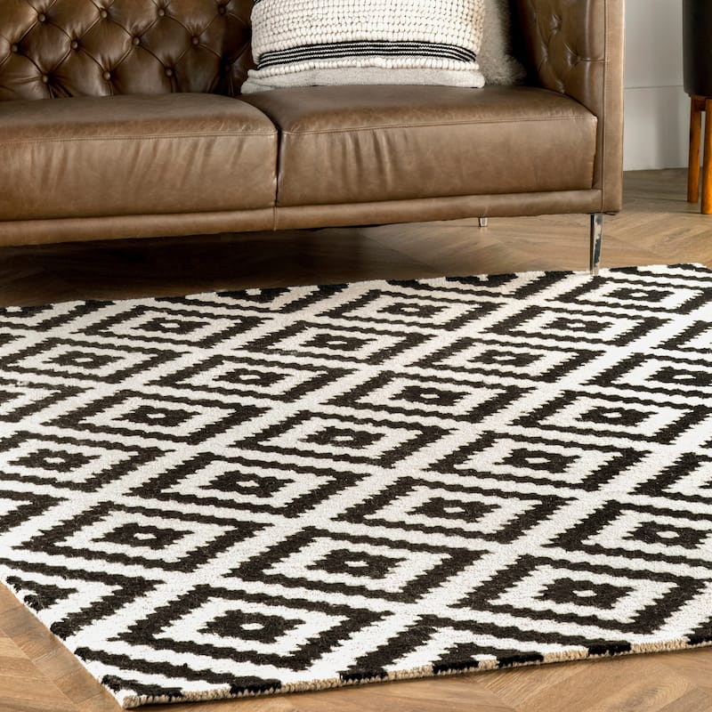 Nuloom Kellee Hand Tufted Geometric Wool Area Rug