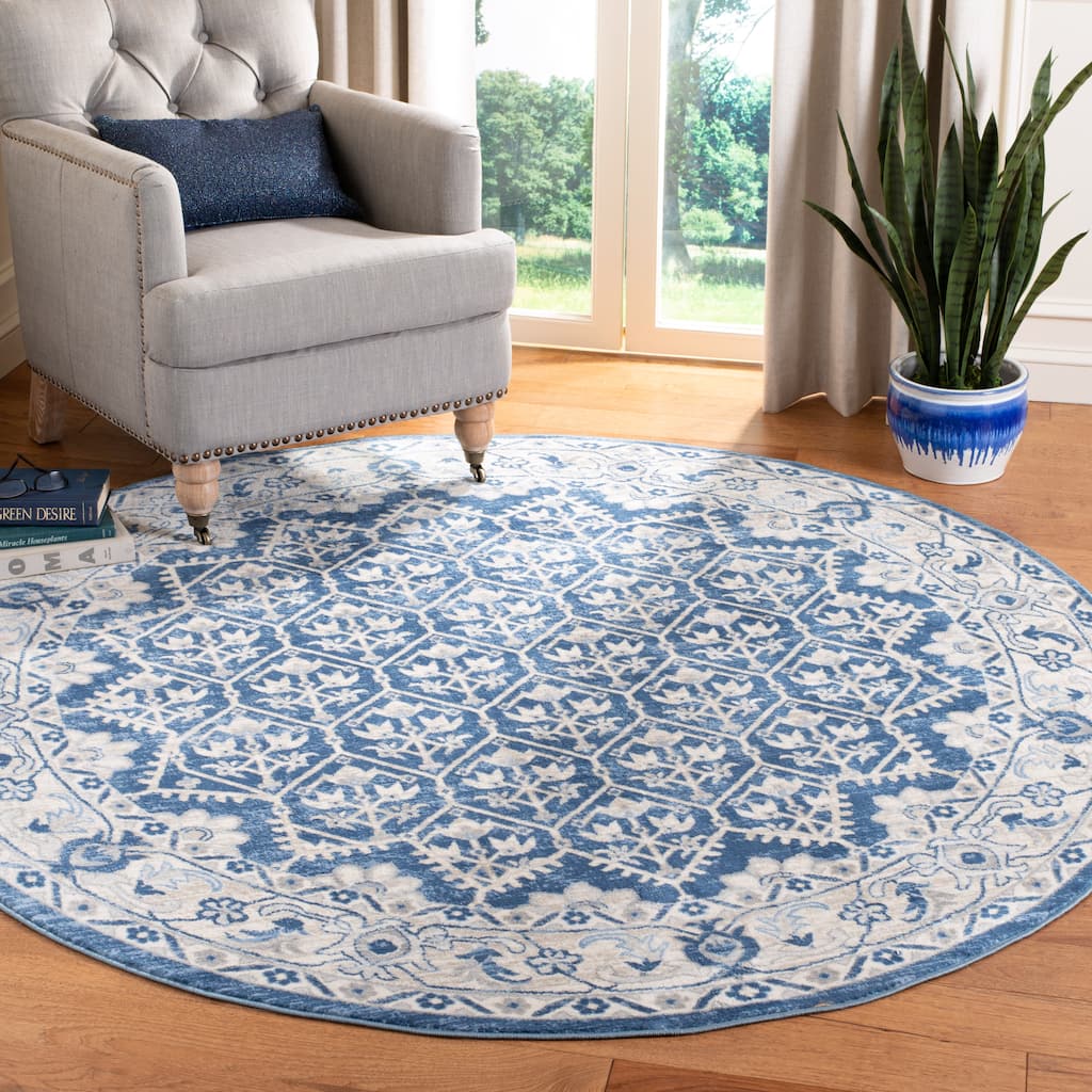 SAFAVIEH Brentwood Paunica Oriental Damask Trellis Rug - 6'7" Round