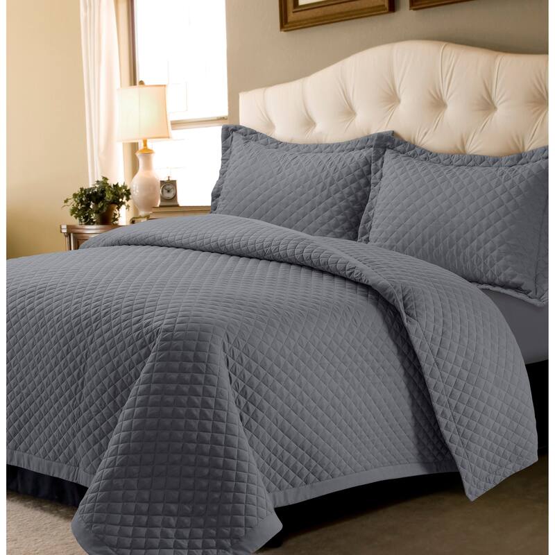 Brisbane Solid Oversized Quilt Set