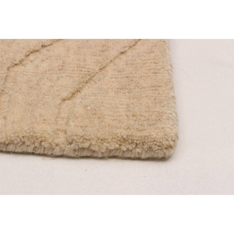 Kashkuli Gabbeh Ivory Rug 6'6" x 9'5" - 6'6 x 9'5