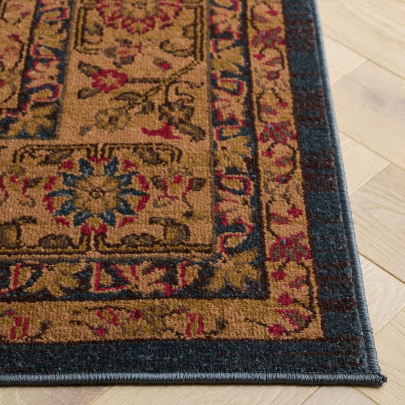 SAFAVIEH Mahal Laurene Traditional Oriental Rug
