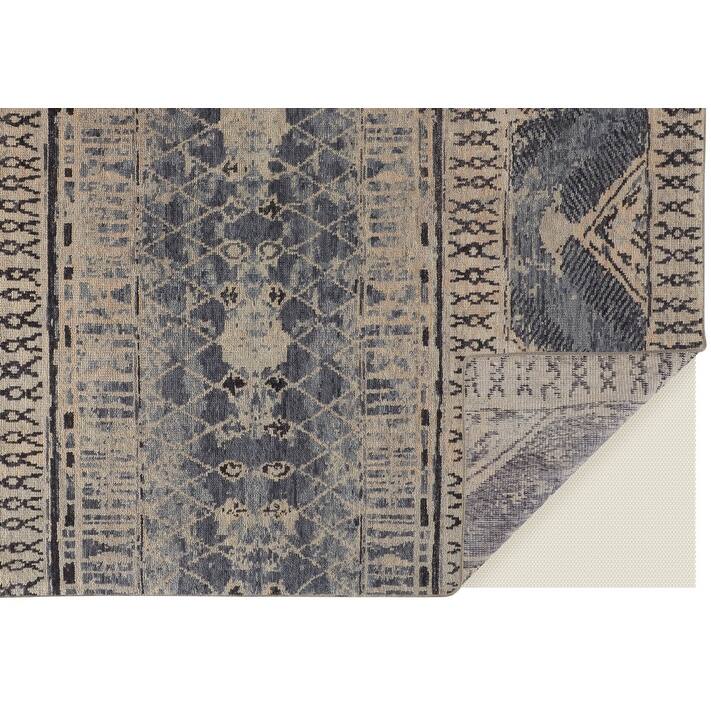 HomeRoots Floral Lodge Rectangle Area Rug - 180.00 in. x 138.00 in. x 0.28 in.