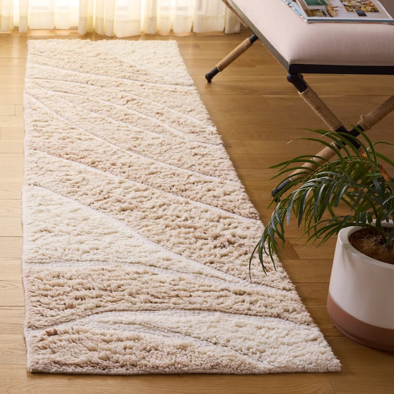 SAFAVIEH Handmade Casablanca Shag Harue Wool Rug