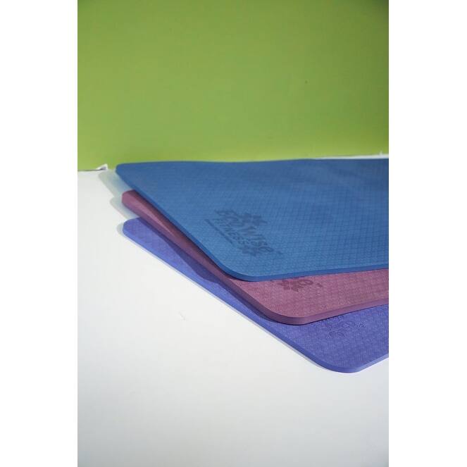 Ecowise Deluxe Workout / Fitness Mat - 5/8" Thickness