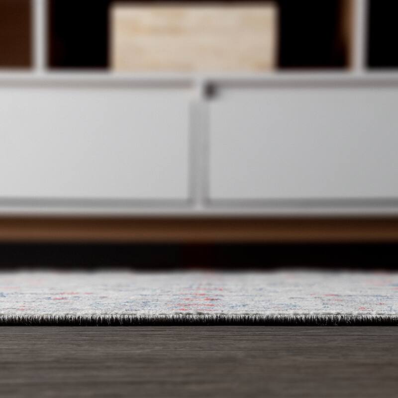 JONATHAN Y Traditional Persian Vintage Area Rug