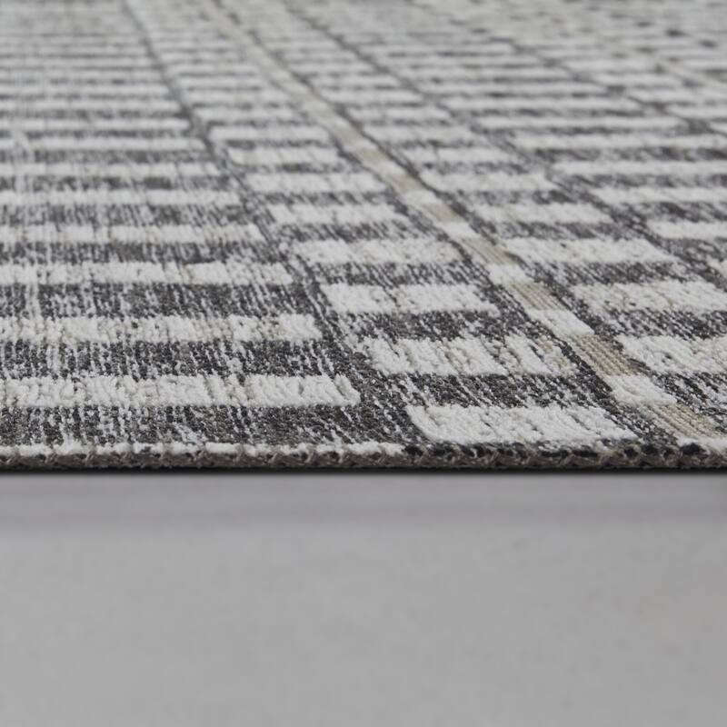 Lynes Distressed Modern Stripe Indoor/Outdoor Area Rug