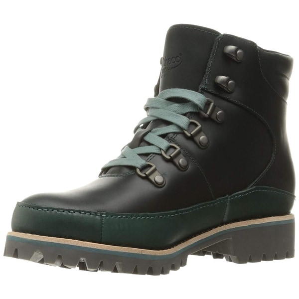chaco women's hiking boots