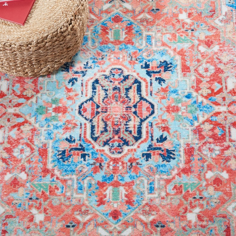 SAFAVIEH Riviera Machine Washable Slip Resistant Verona Oriental Rug