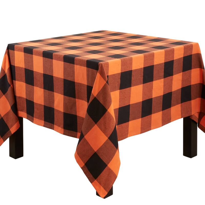 Tablecloth With Buffalo Plaid Design