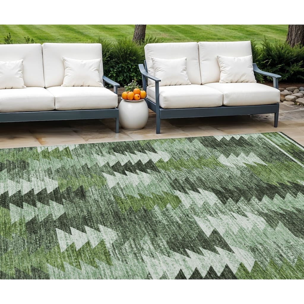 HomeRoots Southwestern Transitional Rectangle Outdoor Rug