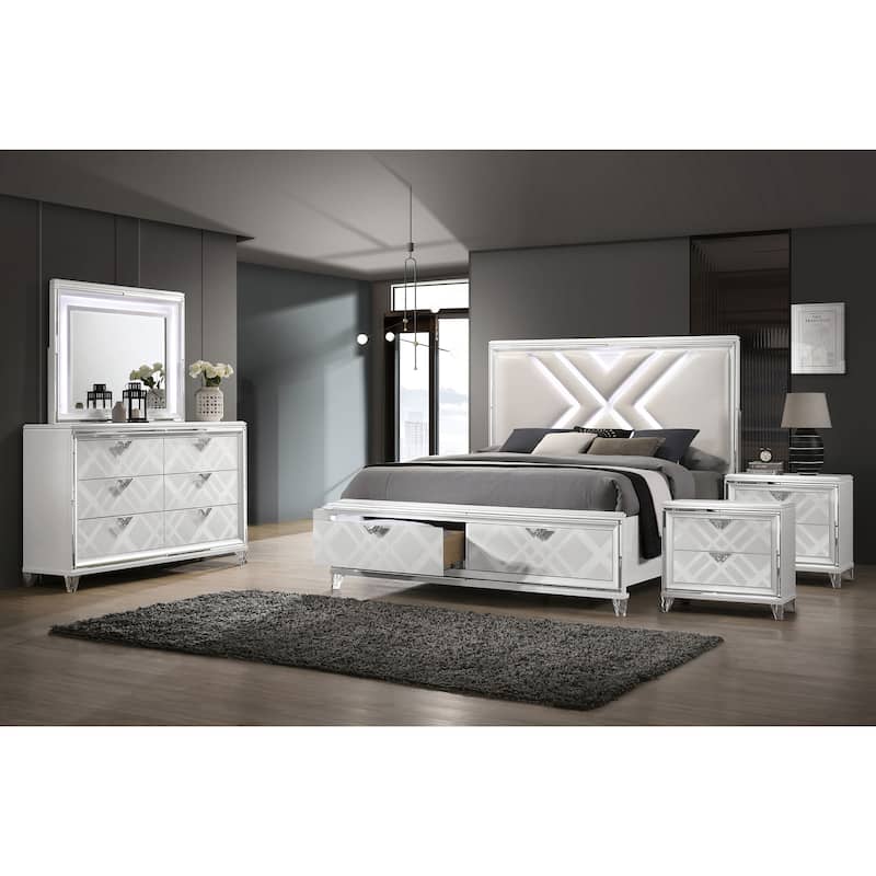 Furniture of America Bel Air Glam Wood 5-Piece Platform Bedroom Set with USB Port - White - California King