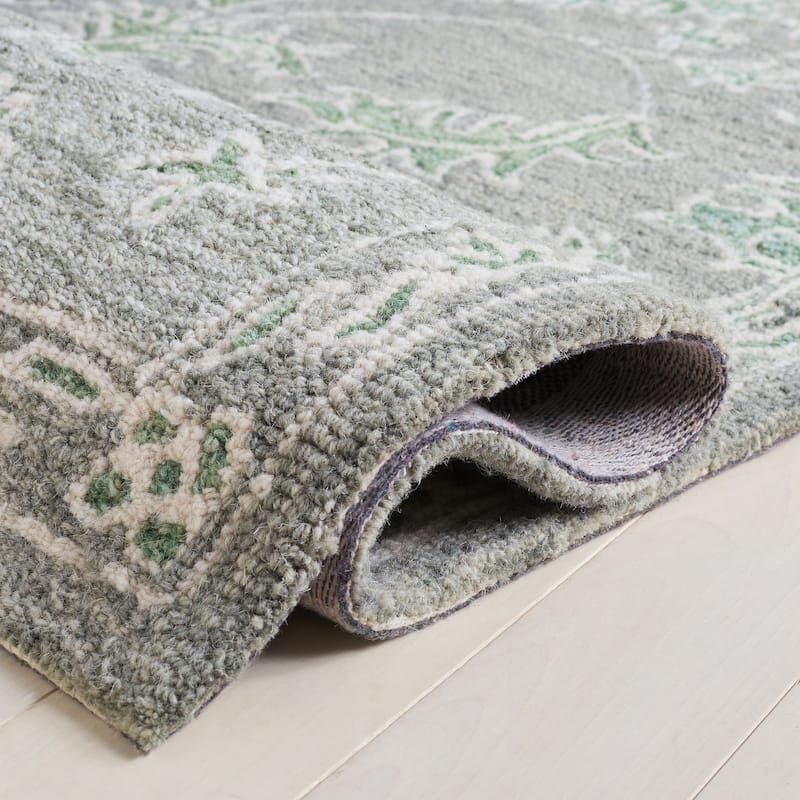 SAFAVIEH Handmade Metro Neasa Wool Rug