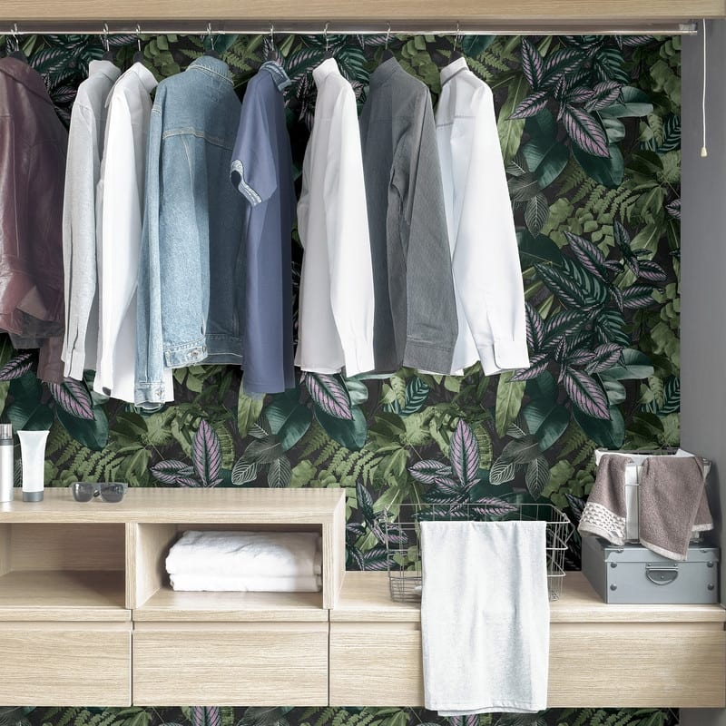 InHome Green Living Wall Peel & Stick Wallpaper